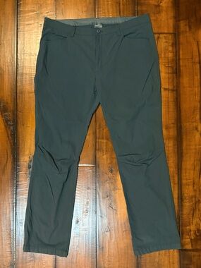 Eddie Bauer Men's Charcoal Stretch Chinos